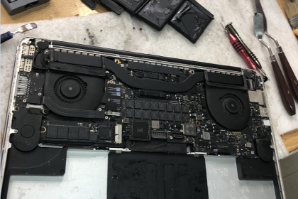 Dịch vụ tháo pin macbook pro 15