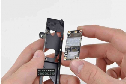 Thay thế chíp wifi và cáp MacBook Pro 15