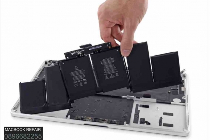Thay Pin MacBook Pro 15