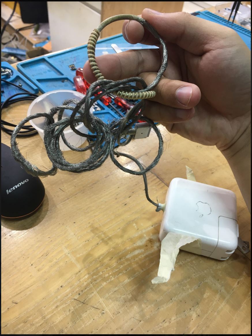Thay dây sạc macbook magsafe 2 tại đà nẵng
