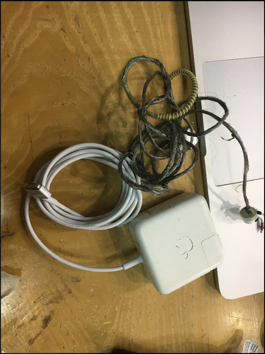 thay dây sạc macbook đà nẵng
