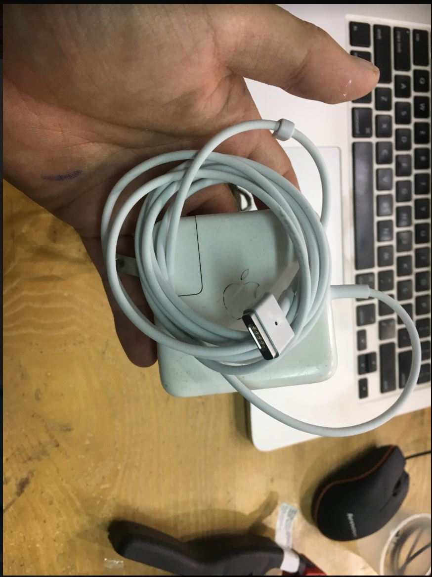 Thay dây sạc macbook magsafe 1 tại đà nẵng