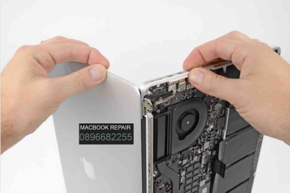 Thay màn hình MacBook Pro 15 Thay màn hình MacBook Pro 15