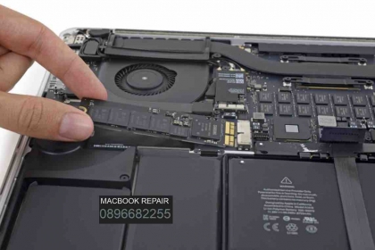 Thay ổ cứng MacBook Pro 15 Thay ổ cứng MacBook Pro 15